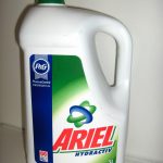 Ariel wasmiddel vloeibaar Wit