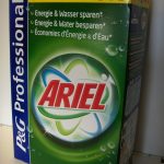 Ariel wasmiddel Wit