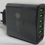 USB Oplader - 6 Poorts - Zwart - Multi USB Stekker - Adapter met 6 ingangen om uw Telefoon, Tablet en andere apparaten met USB-A en USB-C kabel mee op te laden